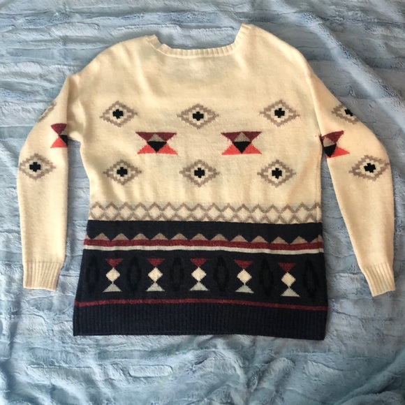 Southwestern patterned sweater - Picture 2 of 2